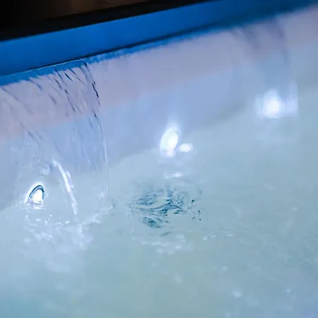 Apartment Blue House & Jacuzzi Posen