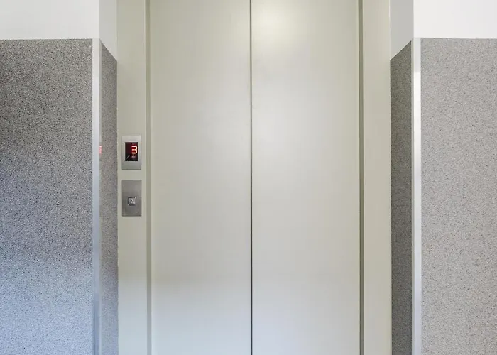 Blue House & Jacuzzi 公寓 波兹南